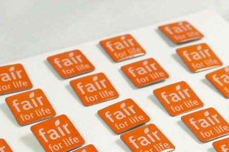 Gütesiegel und umweltfreundlicher Karton Gütesiegel und umweltfreundlicher Karton